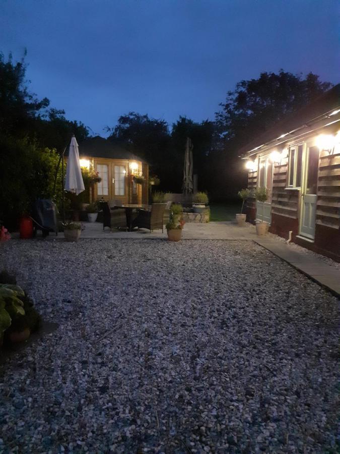 Bishampton The Cobblers Bed And Breakfast المظهر الخارجي الصورة
